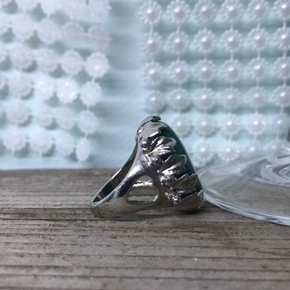 8/$25 💐🌸🌺costume jewelry - Picture 2 of 3